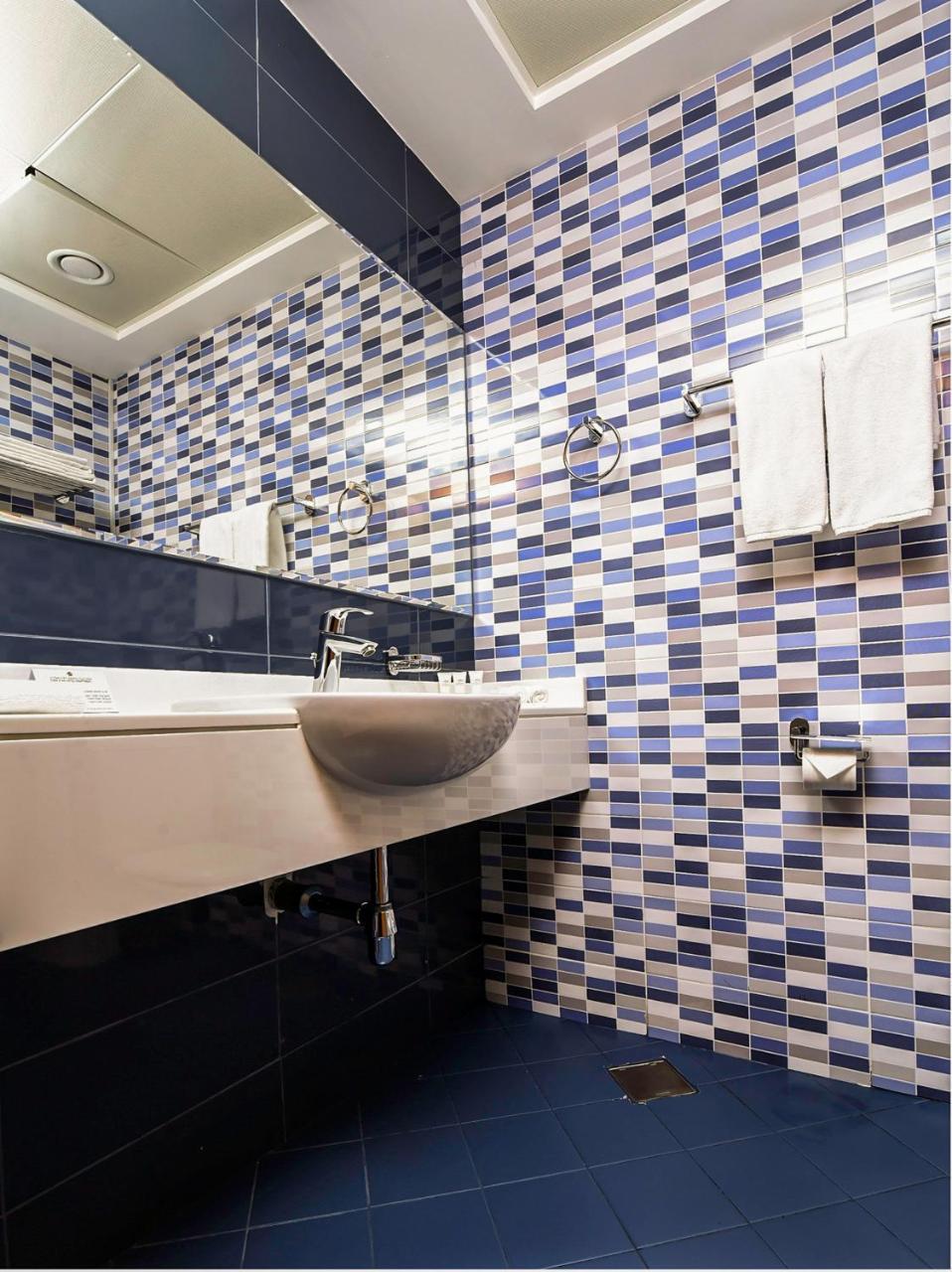 Suba Star Apartments 迪拜 外观 照片